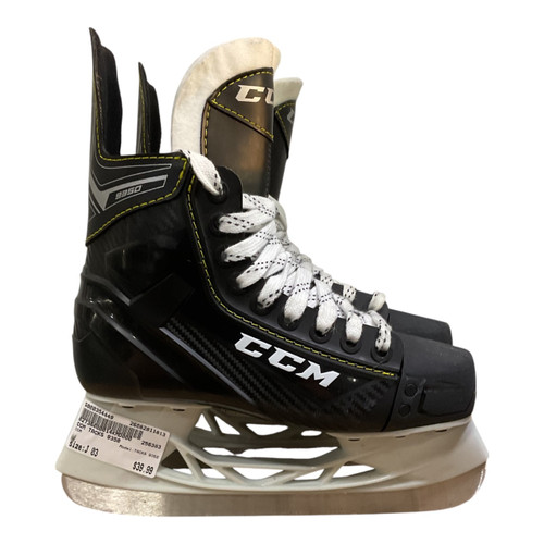 Vist Large View of Product Image Which is Used CCM TACKS 9350 Junior Hockey Skate Junior 03