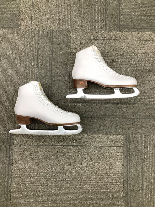 Vist Large View of Product Image Which is Used Riedell 110 W WomensFigure Skate White Senior 10