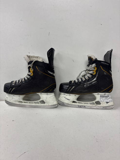 Vist Large View of Product Image Which is Used Bauer SUPREME  ONE.6 Junior Hockey Skate Junior 02