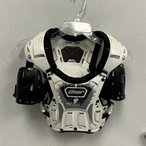 Vist Large View of Product Image Which is Used Thor Junior Roost Protector White