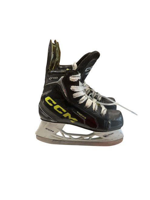 Vist Large View of Product Image Which is Used CCM TACKS XF 80 Y 12 Youth Hockey Skate Youth 12.0