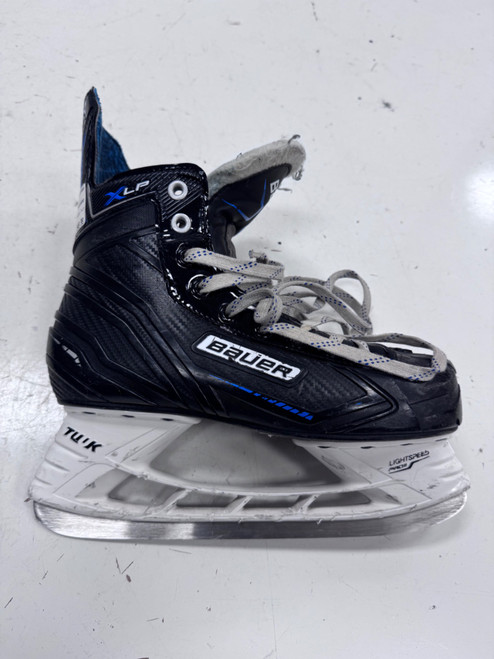 Vist Large View of Product Image Which is Used Bauer XLP Senior Hockey Skate Senior 7