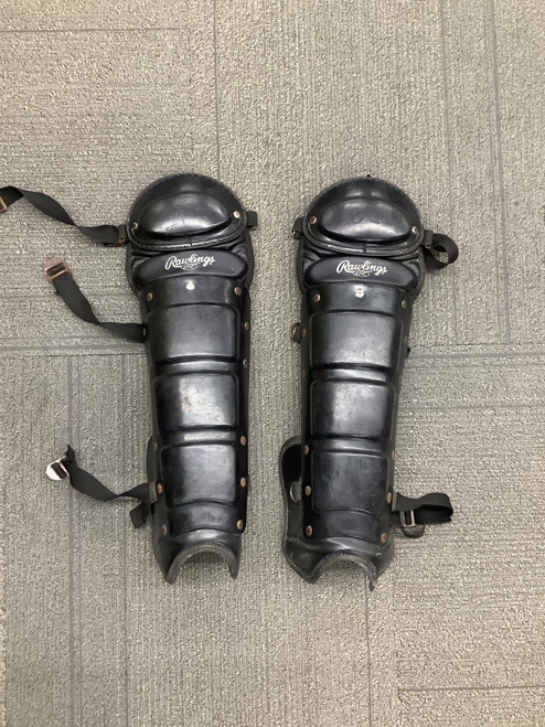 Vist Large View of Product Image Which is Used Reach UMP LEGS Umpire Leg Guards