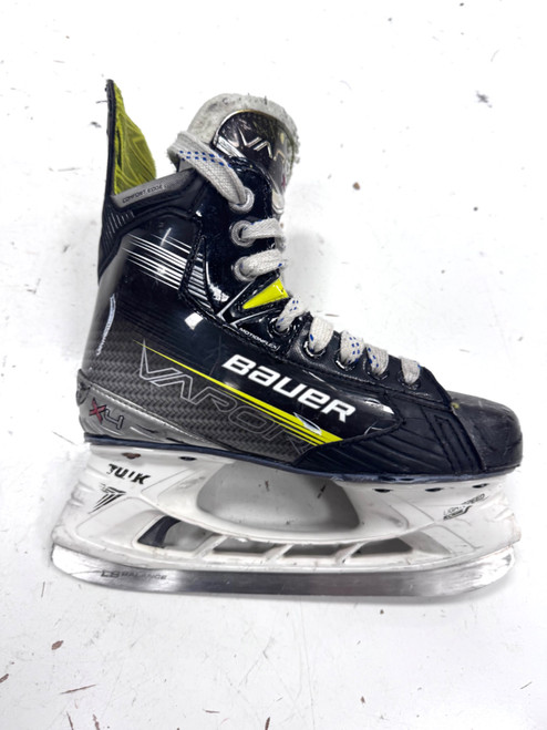 Vist Large View of Product Image Which is Used Bauer X4 Junior Hockey Skate Junior 03