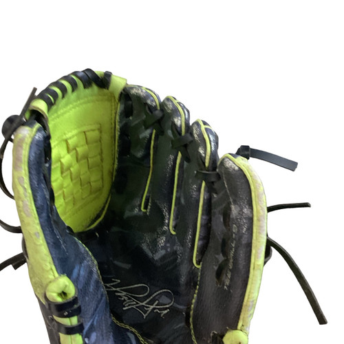 Vist Large View of Product Image Which is Used ORTIZ 34 BB/SB Glove T-ball Black And Neon Green 9"