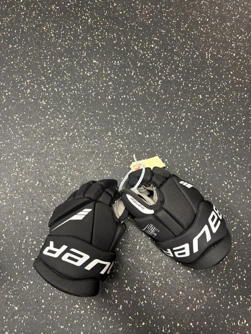 Vist Large View of Product Image Which is Used Bauer LIL SPORT Junior Gloves Black 10"