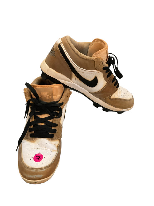 Vist Large View of Product Image Which is Used Nike AIR JORDAN BB/SB Cleats Grey Senior 7