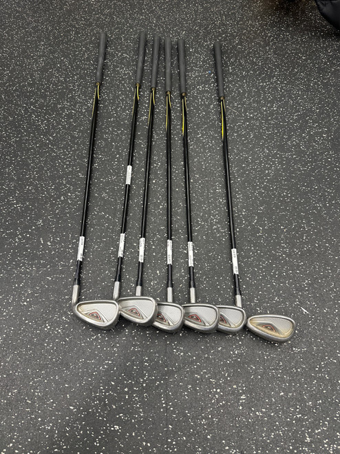 Vist Large View of Product Image Which is Used Taylormade R5 XL Mens Iron Set RH 6I-SW