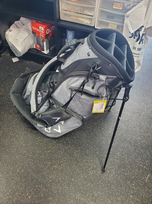 Vist Large View of Product Image Which is Used Callaway 6-WAY STAND BAG Mens Stand Bag Grey