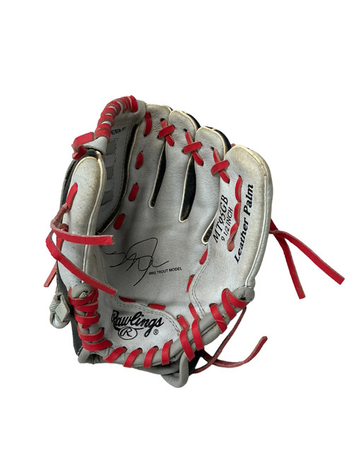 Vist Large View of Product Image Which is Used Rawlings MT95GB BB/SB Glove RH Throw Grey 9 1/2"