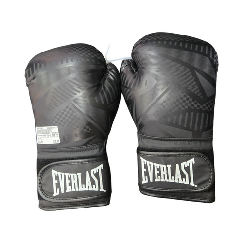 Vist Large View of Product Image Which is Used Everlast PRO STYLE 16OZ TRAINING GLOVES Boxing Gloves Black Senior