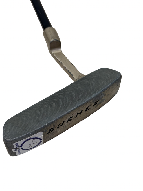 Vist Large View of Product Image Which is Used Taylormade BURNER Jr Golf Putter RH 31" Age 9-12