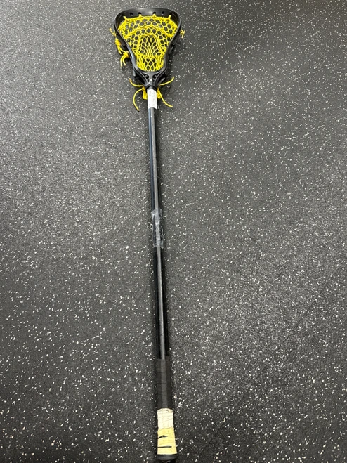 Vist Large View of Product Image Which is Used String King COMPOSITE PRO Wmn Atk/Mid Complete Stick Black