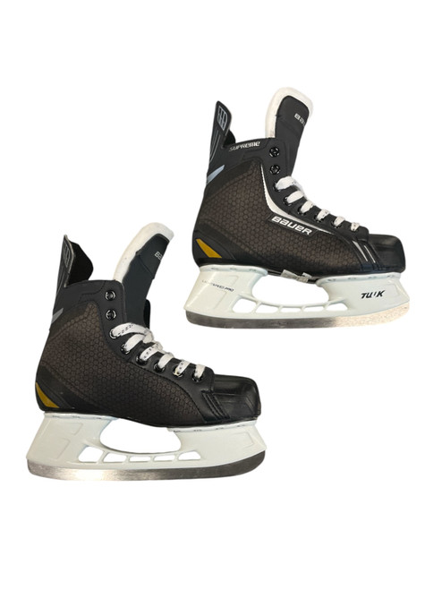 Vist Large View of Product Image Which is Used Bauer SUPREME ONE.4 Intermediate Hockey Skate Intermediate 5.0