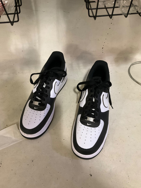 Vist Large View of Product Image Which is Used Nike Running/X-Train Shoes M