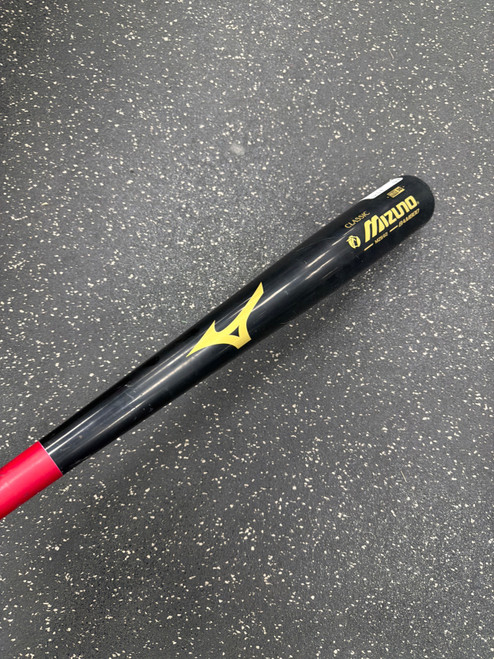 Vist Large View of Product Image Which is Used Mizuno BAMBOO MZB62 BB/SB Wood Bat 32"