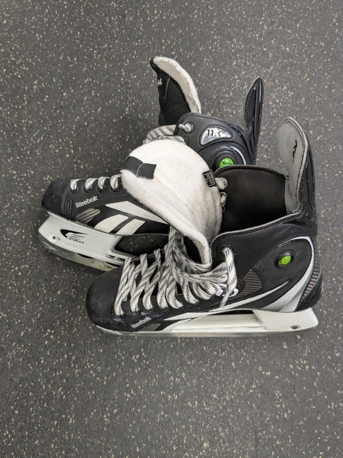 Vist Large View of Product Image Which is Used Reebok 11K Senior Hockey Skate Senior 9