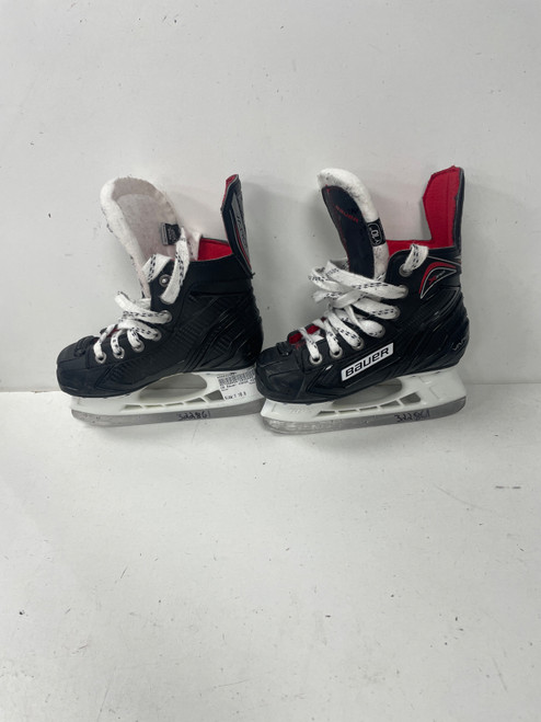Vist Large View of Product Image Which is Used Bauer VAPOR X250 Youth Hockey Skate Youth 10.0