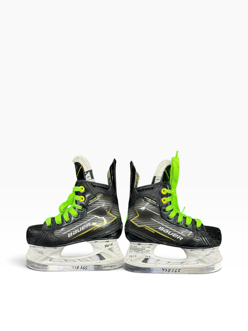 Vist Large View of Product Image Which is Used Bauer SUPREME IGNITE PRO Junior Hockey Skate Junior 01
