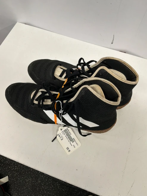 Vist Large View of Product Image Which is Used Adidas Wrestling Shoes Black Senior 10