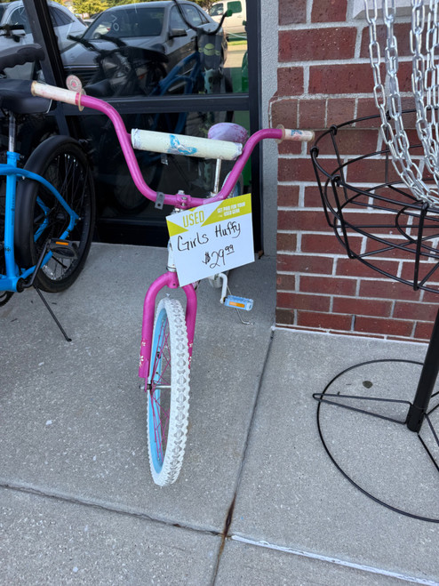 Vist Large View of Product Image Which is Used Huffy GIRLS BIKE Comfort Bike Girls White 20"
