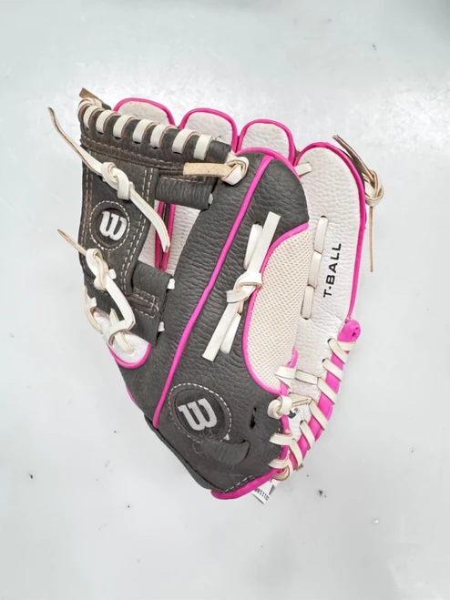 Vist Large View of Product Image Which is Used Wilson A200 BB/SB Glove RH Throw White 10"
