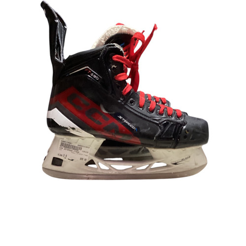 Vist Large View of Product Image Which is Used CCM JETSPEED FT680 Senior Hockey Skate Senior 9