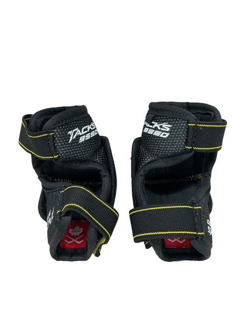 Vist Large View of Product Image Which is Used CCM TRACKS 9550 Youth Elbow Pads SM