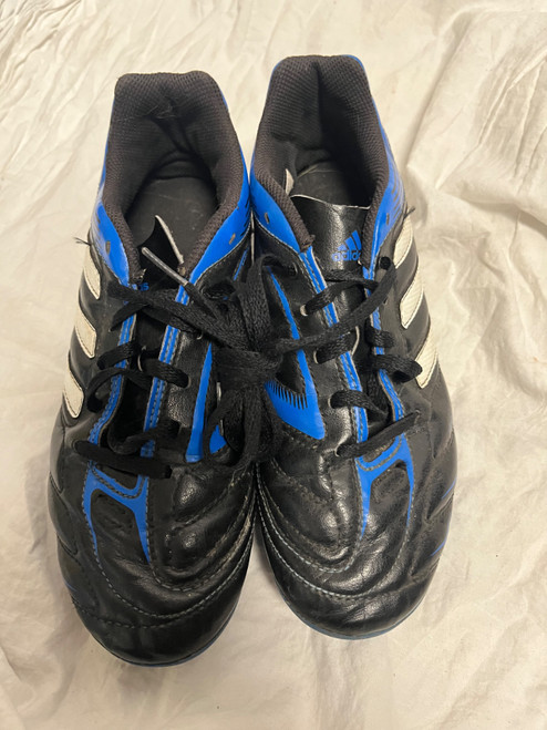 Vist Large View of Product Image Which is Used Adidas Soccer Cleats Black Junior 04.5