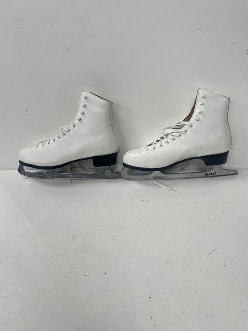 Vist Large View of Product Image Which is Used FIGURE SKATE WomensFigure Skate White Senior 10