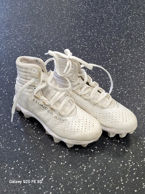Vist Large View of Product Image Which is Used Under Armour LAX Cleats Boys White Junior 01.5