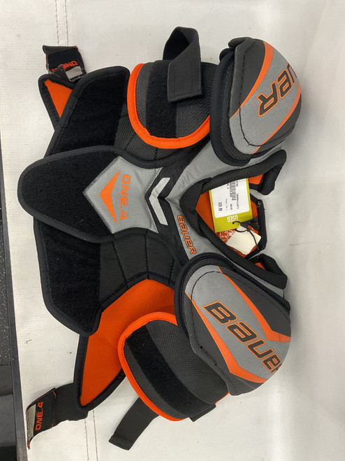 Vist Large View of Product Image Which is Used Bauer ONE.4 Intermediate Shoulder Pads MD