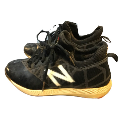 Vist Large View of Product Image Which is Used New Balance BB/SB Cleats Black Junior 03.5