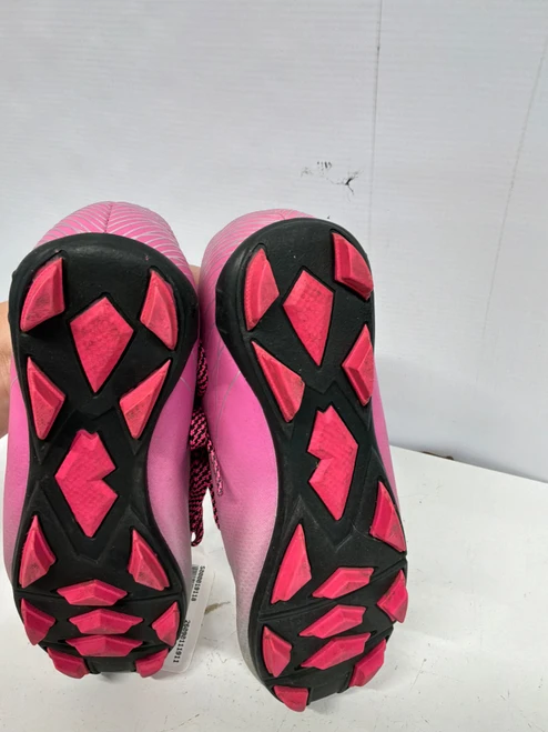 Vist Large View of Product Image Which is Used Dsg Soccer Cleats Pink Junior 01