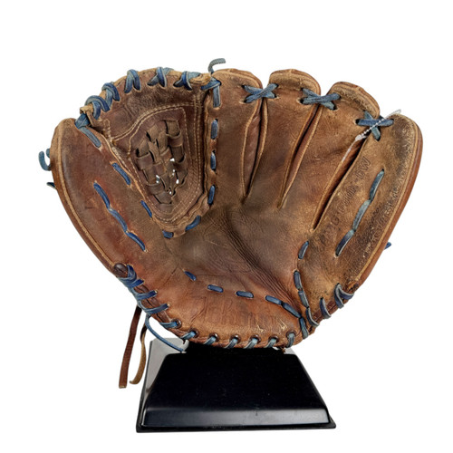 Vist Large View of Product Image Which is Used Nokona AMG 600K-CW Fielders Glove RH Throw Brown 12.5"