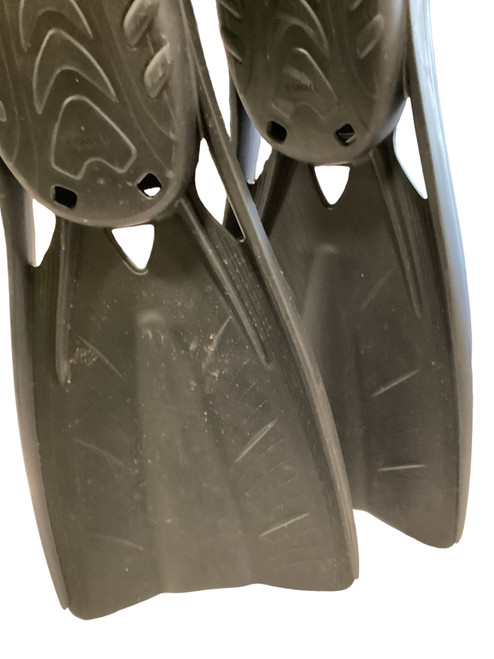 Vist Large View of Product Image Which is Used Underwater Fins Black LG
