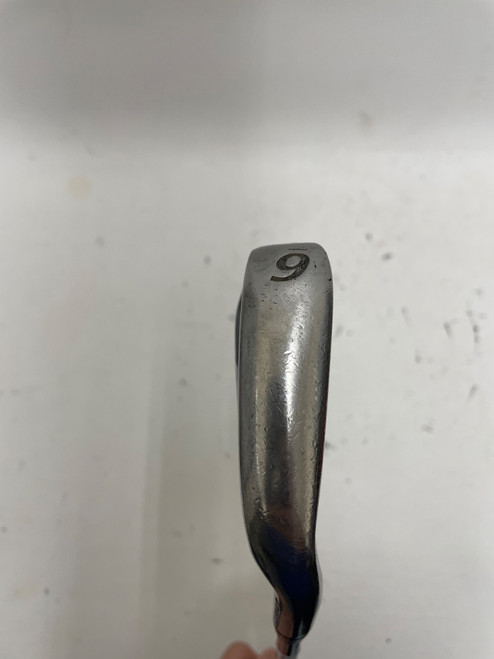 Vist Large View of Product Image Which is Used Adams IDEA TECH A4R Mens Individual Iron RH 6 Iron