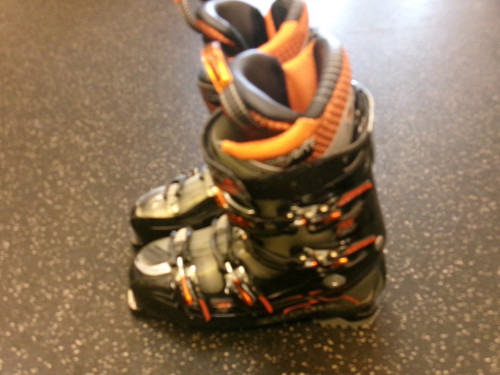 Vist Large View of Product Image Which is Used Salomon MISSION RS 8 Mens DH Ski Boot Orange 280 MP - M10 - W11