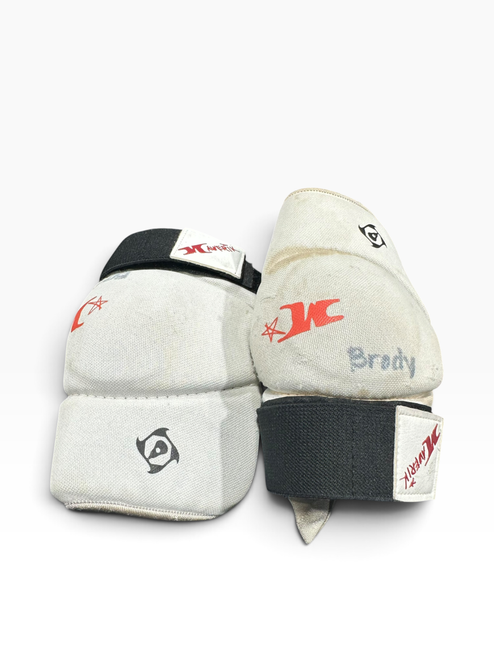 Vist Large View of Product Image Which is Used Maverik ARM GAURDS Lacrosse Arm Pads/Guards White SM