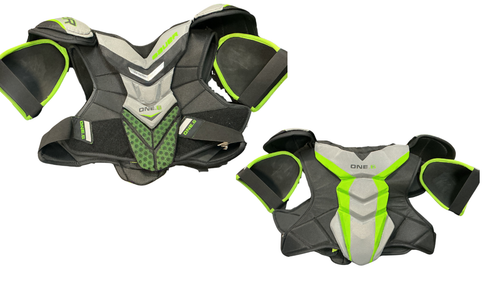 Vist Large View of Product Image Which is Used Bauer ONE.6 Senior Shoulder Pads MD