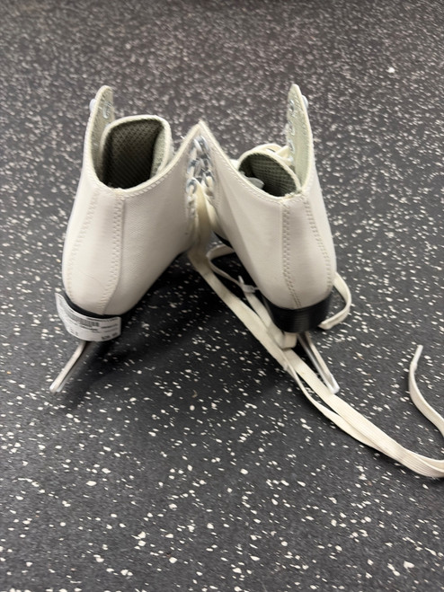 Vist Large View of Product Image Which is Used Lake Placid CASCADE Girls Figure Skate White Youth 13.0