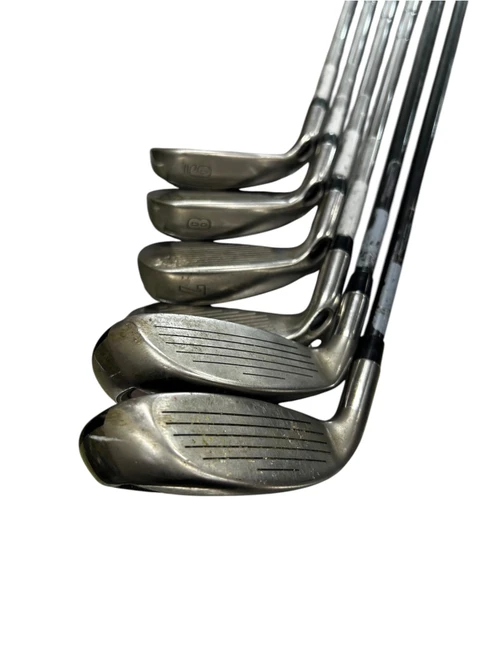 Vist Large View of Product Image Which is Used Callaway RAZR X Mens Iron Set RH 4I-9I