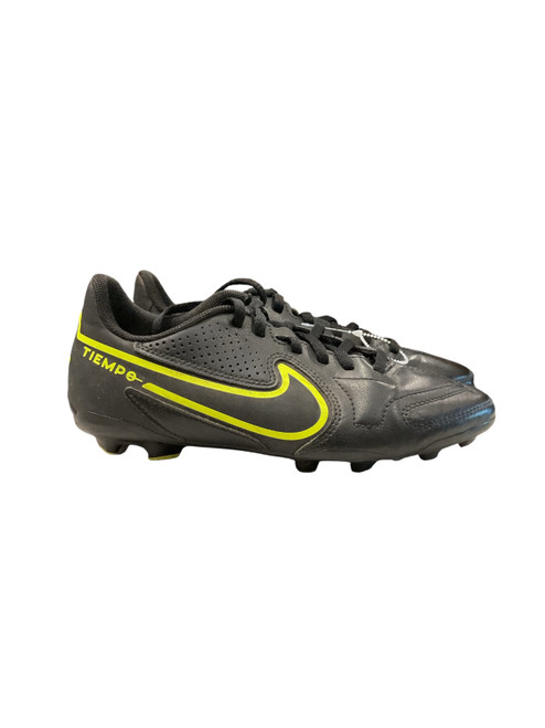 Vist Large View of Product Image Which is Used Nike TIEMPO Soccer Cleats Black Junior 03.5