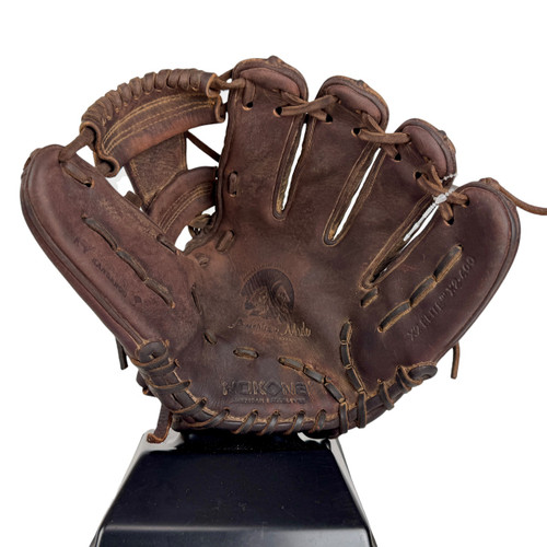 Vist Large View of Product Image Which is Used Nokona X2 ELITE X2-400 Fielders Glove RH Throw 11.5"