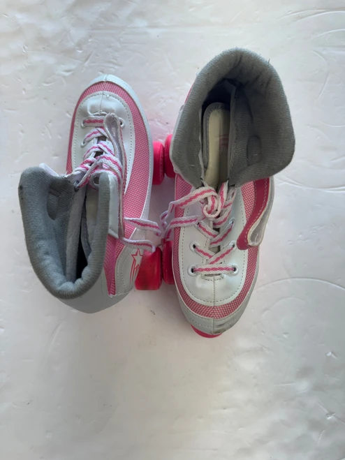 Vist Large View of Product Image Which is Used RollerDerby FIRESTAR Junior Roller Quad Skates Pink Junior 04