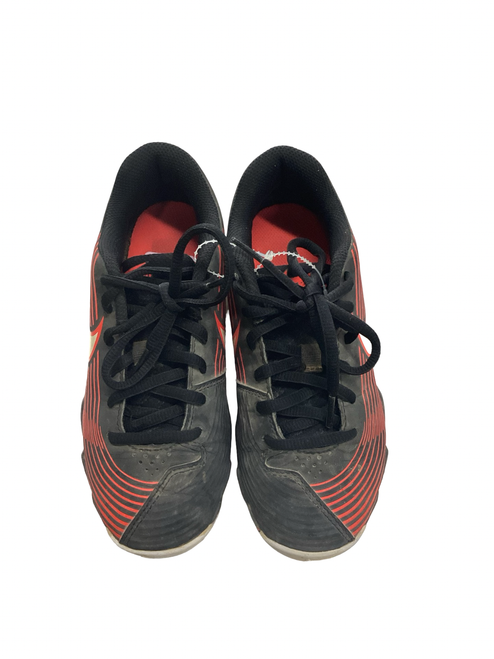 Vist Large View of Product Image Which is Used Nike SOFTBALL BB/SB Cleats Black And Red Junior 01