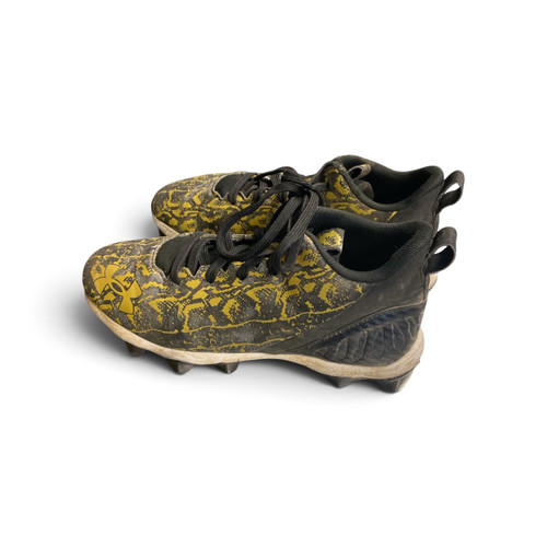 Vist Large View of Product Image Which is Used Under Armour Jr FB Cleats Black Junior 04.5