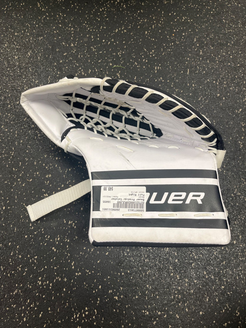 Vist Large View of Product Image Which is Used Bauer PRODIGY Youth Goalie Catcher White
