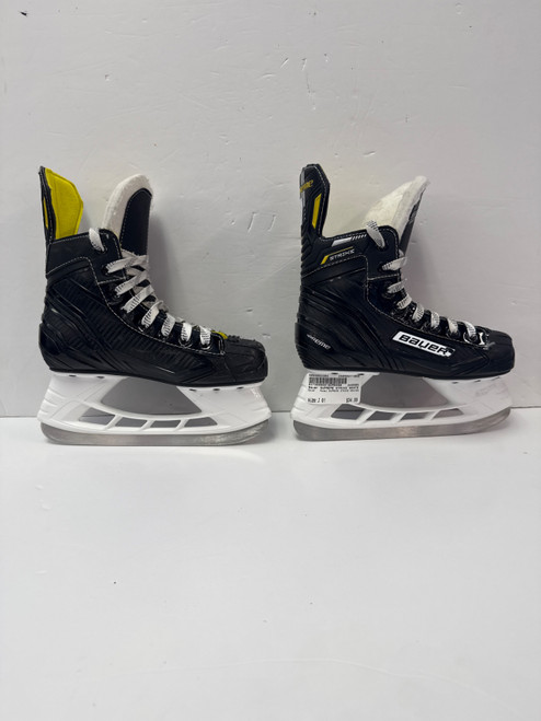 Vist Large View of Product Image Which is Used Bauer SUPREME STRIKE SKATES Junior Hockey Skate Junior 01