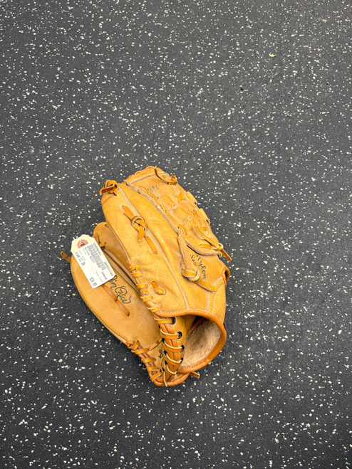 Vist Large View of Product Image Which is Used Wilson A2157 BB/SB Glove LH Throw Brown 11"